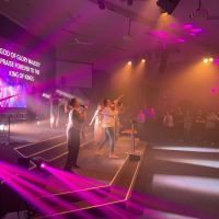 Worship on the final night of the 2019 National Conference